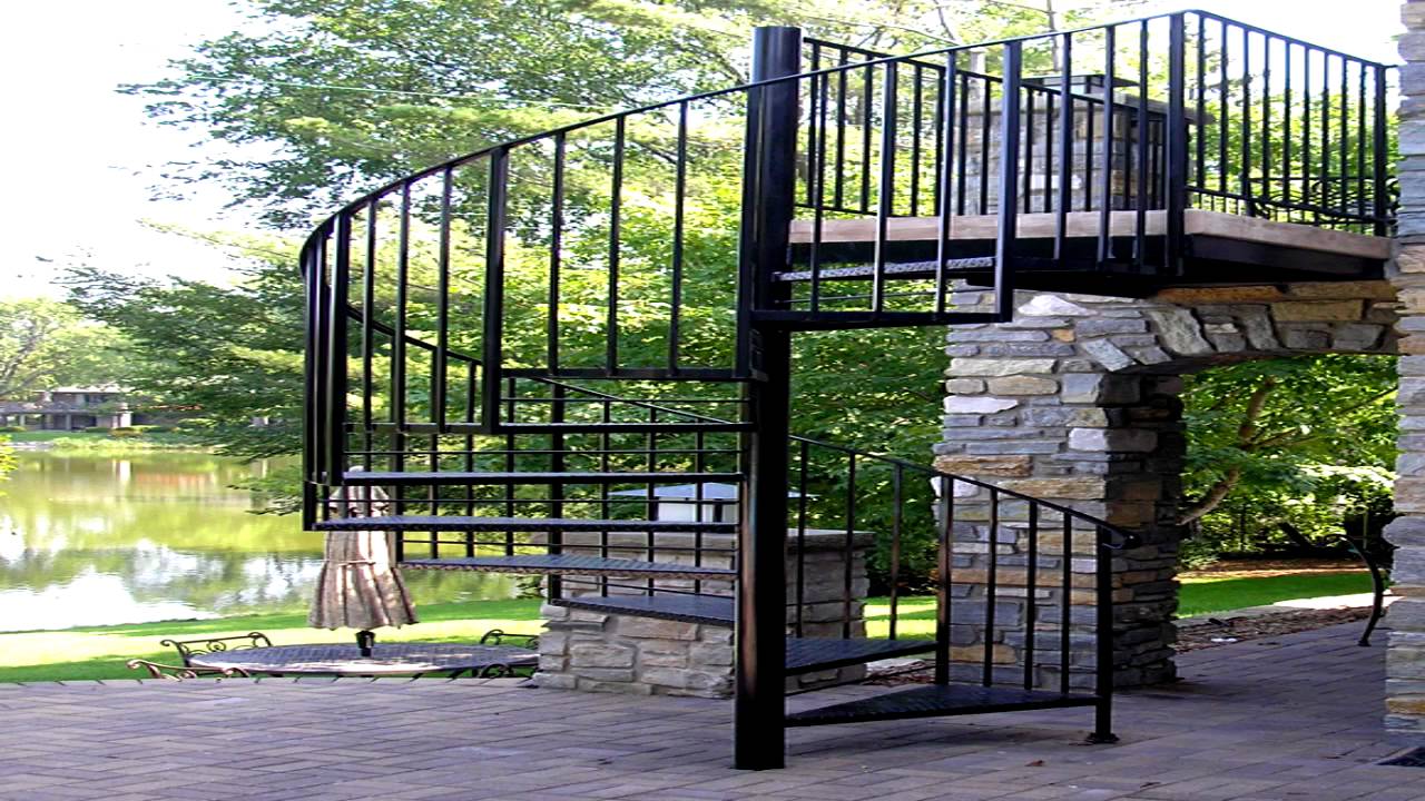 Mẫu1: cầu thang sắt đẹp